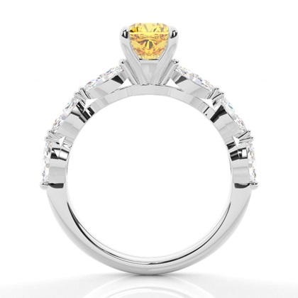 Verlobungsring mit gelbem Diamant und seitlichem Stein