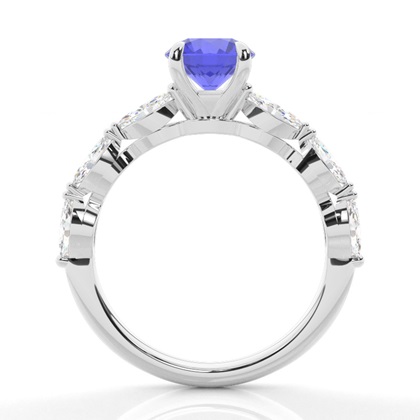 Prong Set Tansanit-Verlobungsring