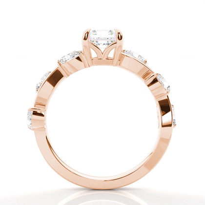 Krappenbesetzter Diamant-Verlobungsring