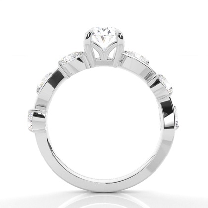 Krappenbesetzter Diamant-Verlobungsring