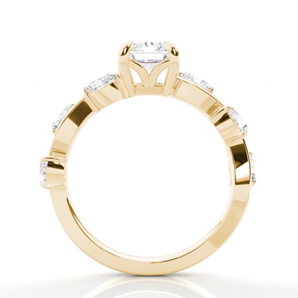 Krappenbesetzter Diamant-Verlobungsring