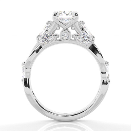 Krappenbesetzter Diamant-Verlobungsring