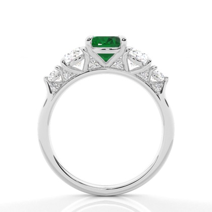 Smaragdring mit fünf Steinen in Krappenfassung