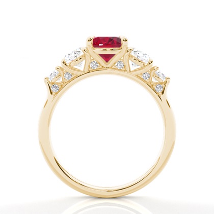 Rubinring mit fünf Steinen in Krappenfassung