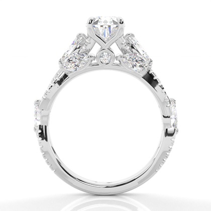 Krappenbesetzter Diamant-Verlobungsring