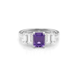 Amethyst-Seitensteinring in Krappenfassung