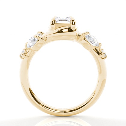 Krappenbesetzter Diamant-Verlobungsring