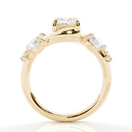 Krappenbesetzter Diamant-Verlobungsring