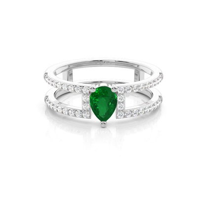 Prong Setting Pear Emerald Fashion Ring
