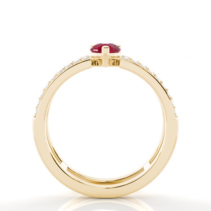 Birnen-Rubin-Mode-Ring in Krappenfassung