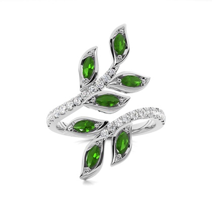 Prong Setting Marquise Emerald Fashion Ring