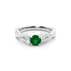 Prong Setting Round Trilogy Ring