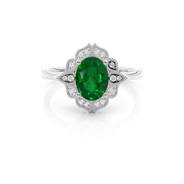 Prong Setting Oval Emerald Vintage Ring