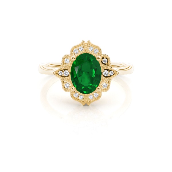 Prong Setting Oval Emerald Vintage Ring