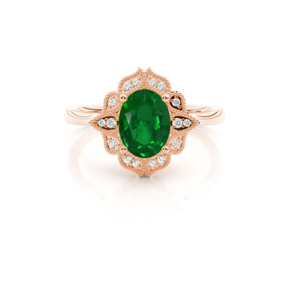 Prong Setting Oval Emerald Vintage Ring