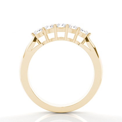 Fünf Diamanten in einer Zargenfassung