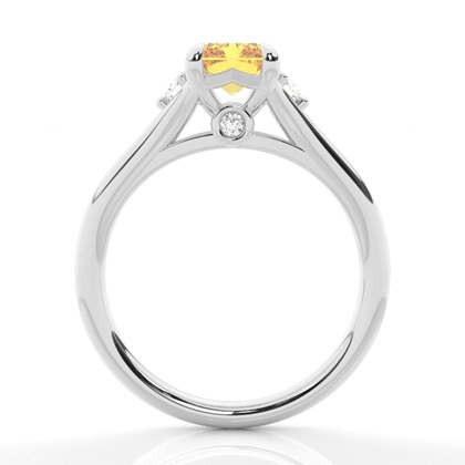 Gelber Diamantring mit geteiltem Schaft