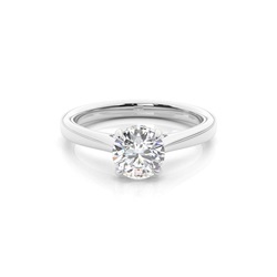 Verlobungsringe mit verstecktem Halo-Diamant