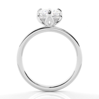 Verlobungsringe mit verstecktem Halo-Diamant