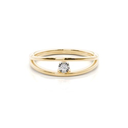 Dual shank illusion setting everyday ring