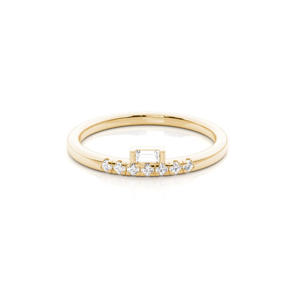 Off- center Baguette diamond everyday ring