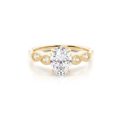 Oval Cut Diamond Rings