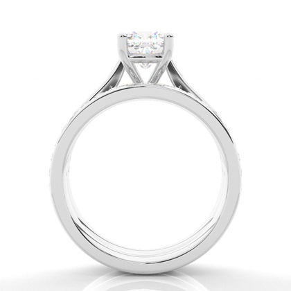 Brautschmuck Set mit Seitensteinen Verlobungsring und Diamant Ehering