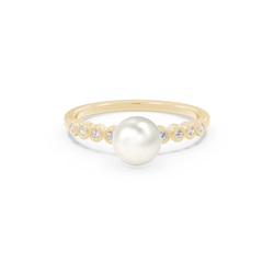 Bague Accompagnée
Diamant Serti Clos Et 
Perle D'Eau Douce