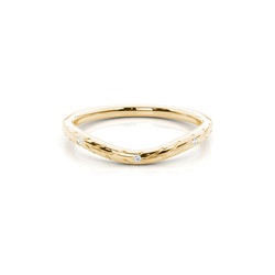 Vintage-Trauring mit Diamantbesatz und elegantem Design