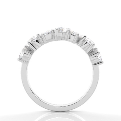 Multiform Diamant-Ehering In Krappenfassung