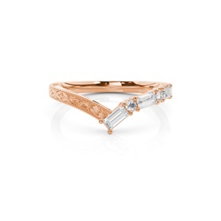 Chevron-förmiger Vintage-Trauring mit Diamantbesatz