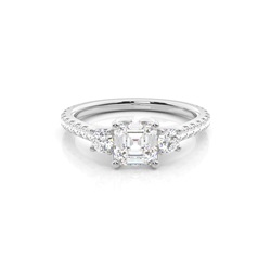 Floraler Blütenblatt Trilogie Diamant Verlobungsring