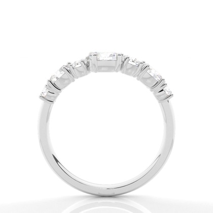 Multiform Ovaler Und Runder Diamant Ehering