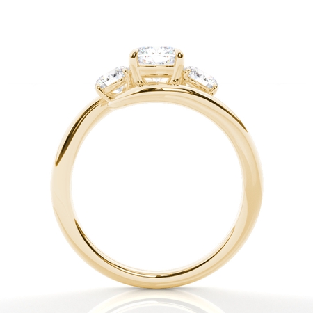 Trilogie Verlobungsring mit Kissen-Diamanten und Bypass-Schiene