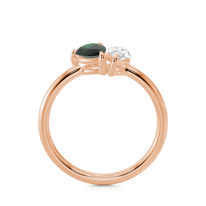Toi-Et-Moi-Ring Mit Birnengeschliffenem Smaragd Und Marquiseschliff Diamanten

