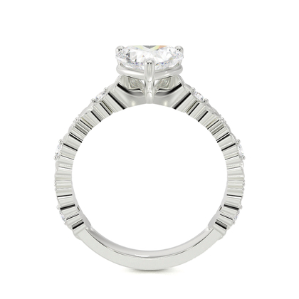 Gravierter Vintage-Verlobungsring mit Diamantbesatz