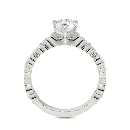 Gravierter Vintage-Verlobungsring mit Diamantbesatz