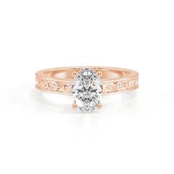 Gravierter Vintage-Verlobungsring mit Diamantbesatz