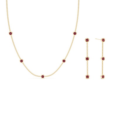 Yellow Gold Diamond Jewellery Gifts Sets